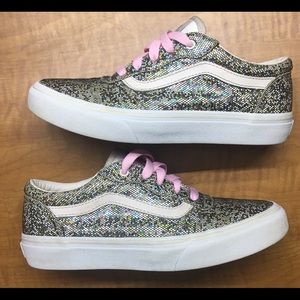 Vans Youth shoes. Size 3.